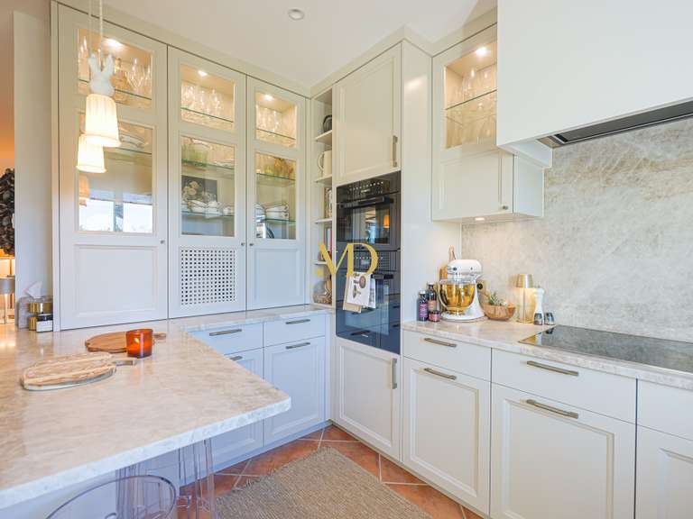 Maison Saint-Saturnin-lès-Apt - 4 chambres - 118m²