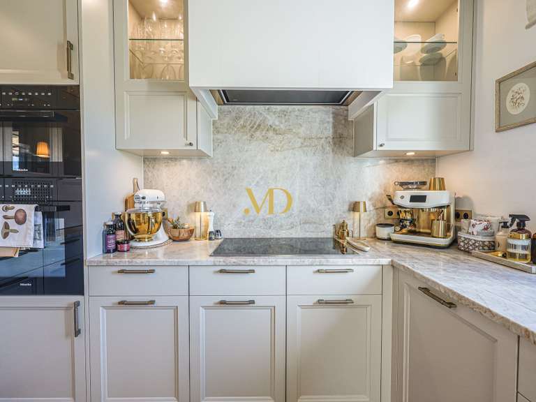 Maison Saint-Saturnin-lès-Apt - 4 chambres - 118m²