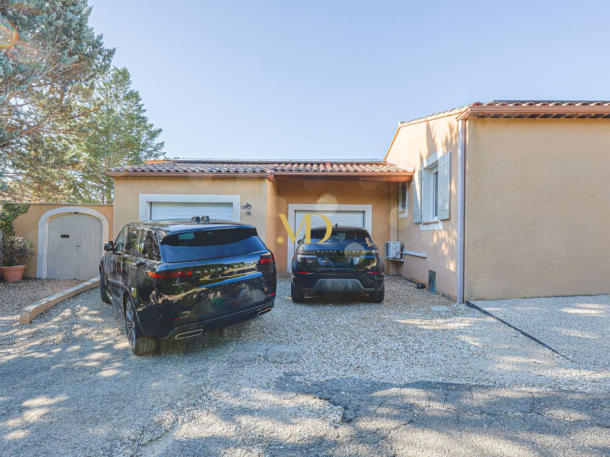 Maison Saint-Saturnin-lès-Apt