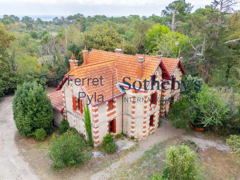 Maison La Teste-de-Buch - 9 chambres - 340m²