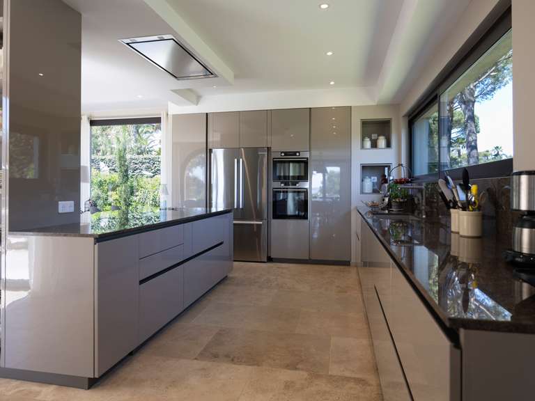 Maison Grimaud - 6 chambres - 334m²