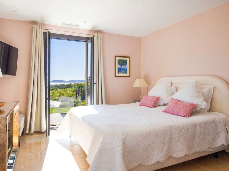 Maison Grimaud - 6 chambres - 334m²
