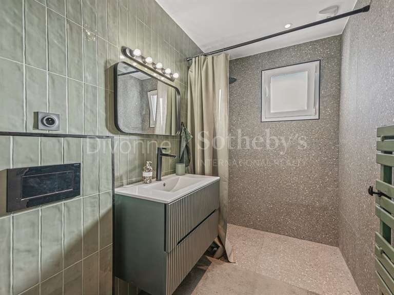 Maison Moëns - 5 chambres - 323m²