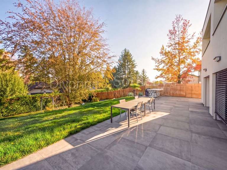 Maison Moëns - 5 chambres - 323m²