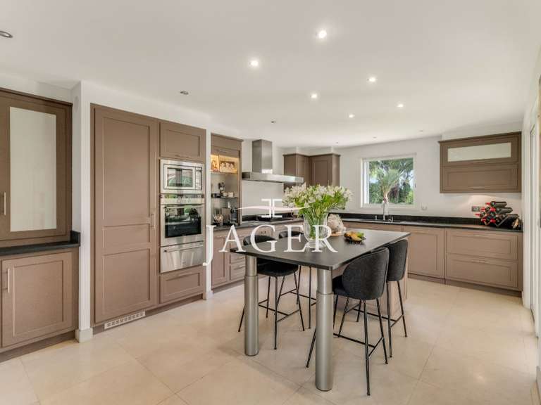 Maison avec Vue sur mer Sainte-Maxime - 6 chambres - 360m²