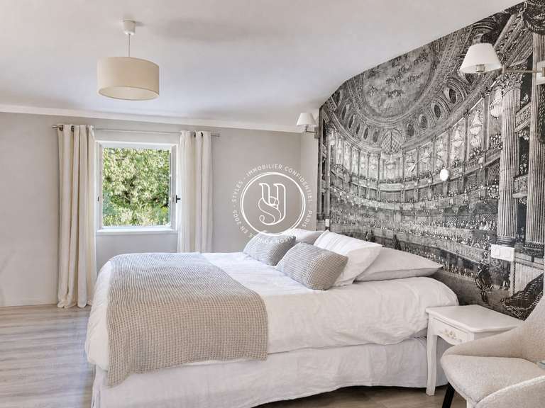 Maison Uzès - 9 chambres - 397m²