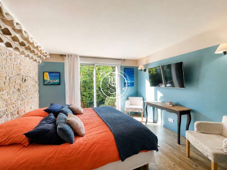 Maison Uzès - 9 chambres - 397m²
