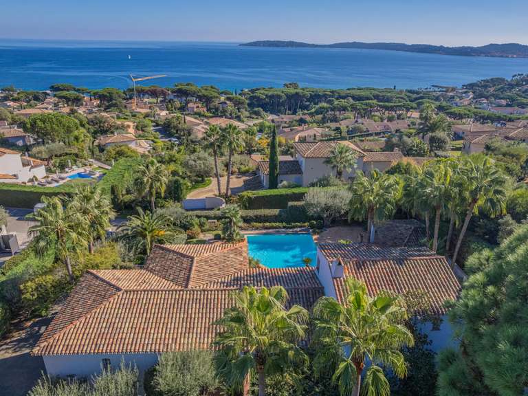 Maison Sainte-Maxime - 5 chambres - 244m²