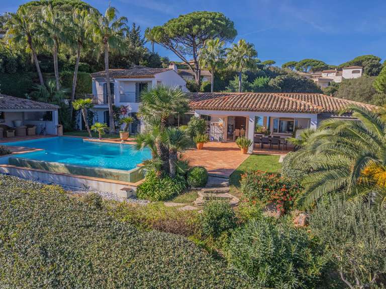 Maison Sainte-Maxime - 5 chambres - 244m²