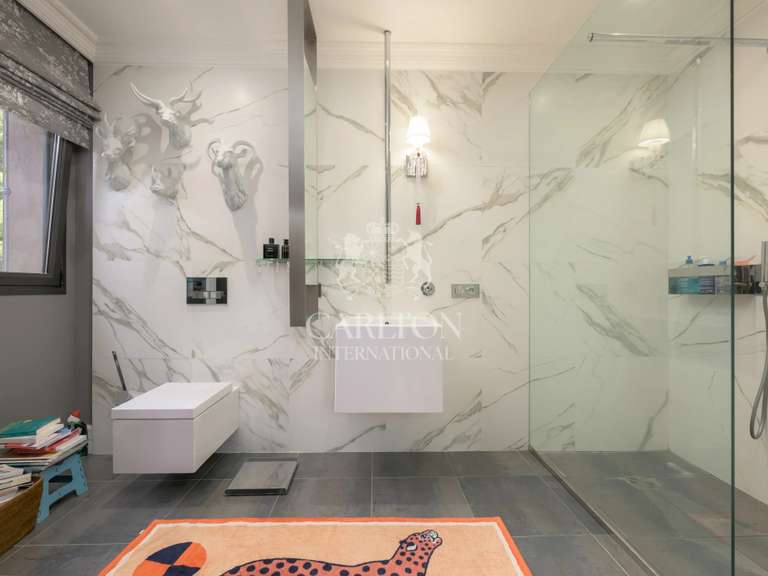 Maison Grasse - 5 chambres - 229m²