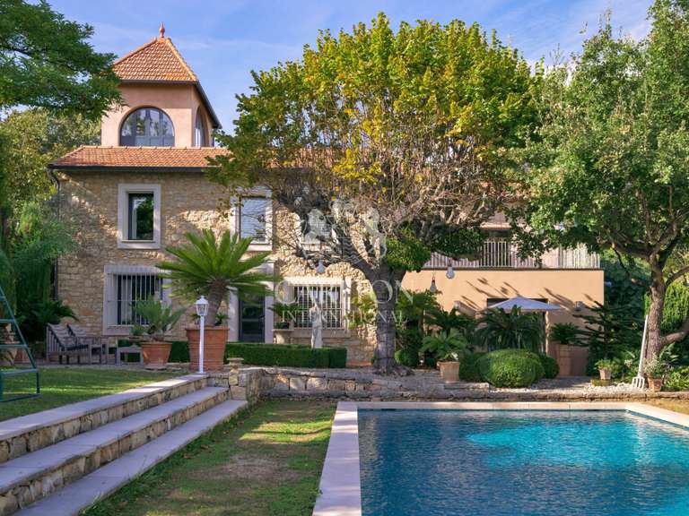 Maison Grasse - 5 chambres - 229m²