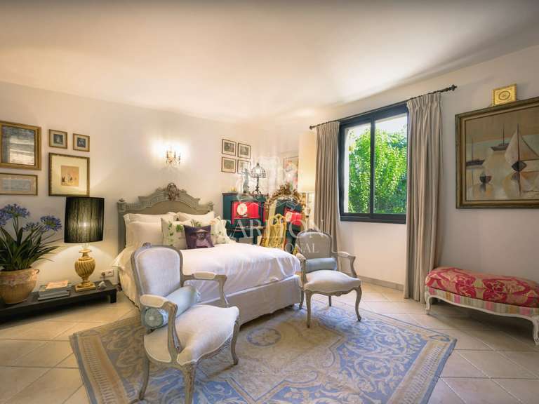 Maison Grasse - 5 chambres - 229m²