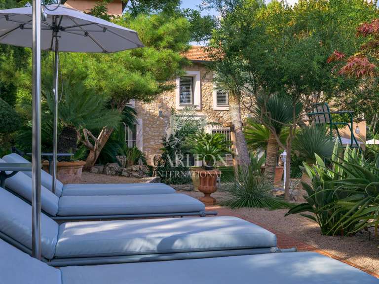 Maison Grasse - 5 chambres - 229m²