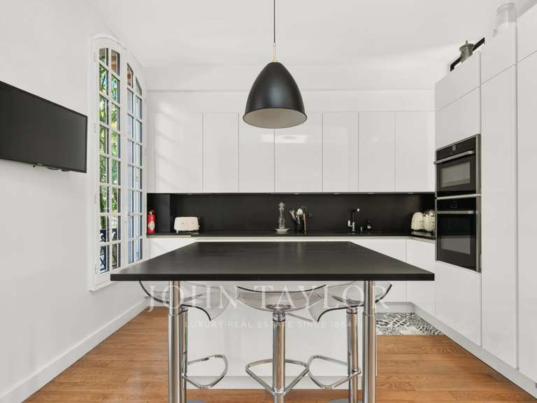 Maison Paris 16e - 4 chambres - 224m²