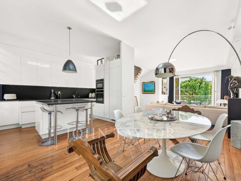 Maison Paris 16e - 4 chambres - 224m²