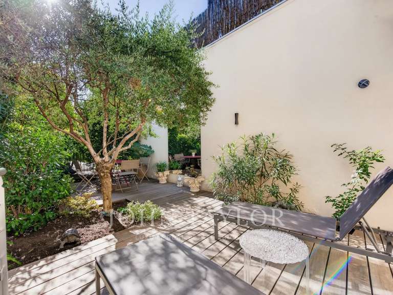 Maison Paris 16e - 4 chambres - 224m²