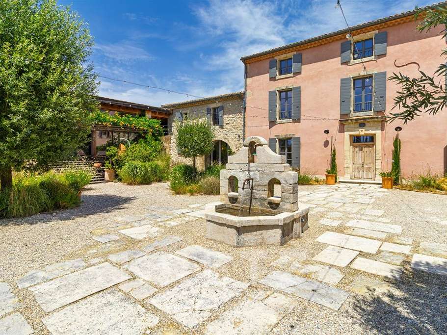 Maison La Garde-Adhémar
