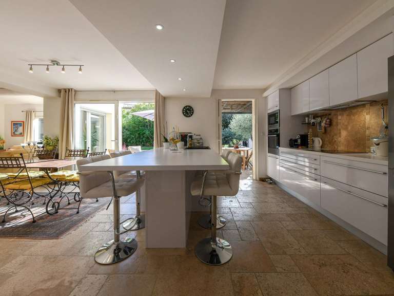 Maison Uzès - 4 chambres - 226m²