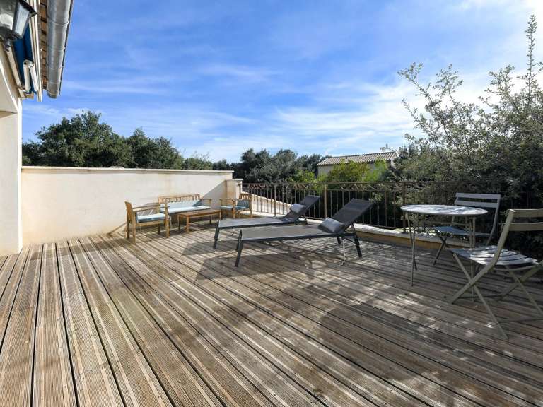 Maison Uzès - 4 chambres - 226m²