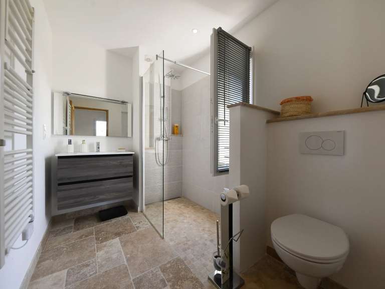 Maison Uzès - 4 chambres - 226m²