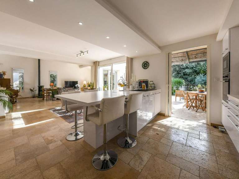 Maison Uzès - 4 chambres - 226m²
