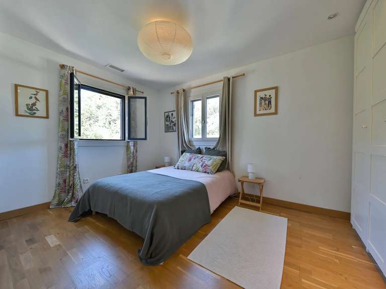 Maison Uzès - 3 chambres - 166m²