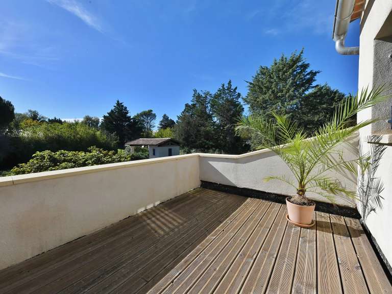 Maison Uzès - 3 chambres - 166m²