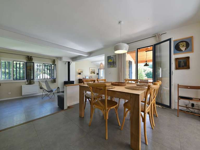 Maison Uzès - 3 chambres - 166m²