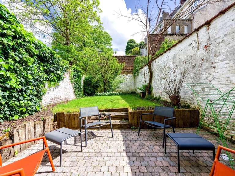 Maison Ixelles - 4 chambres - 241m²