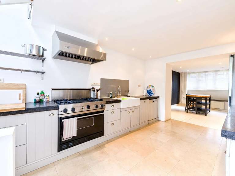 Maison Ixelles - 4 chambres - 241m²