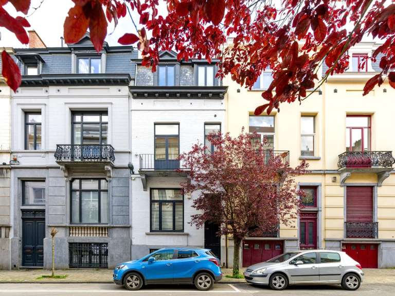 Maison Ixelles - 4 chambres - 241m²