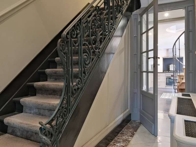 Maison Saint-Gilles - 6 chambres - 459m²