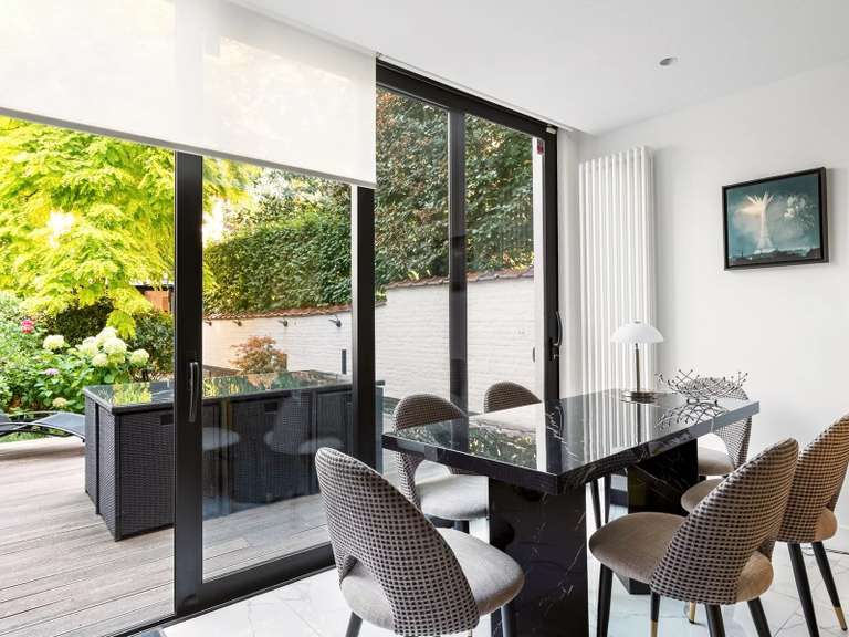 Maison Ixelles - 6 chambres - 606m²