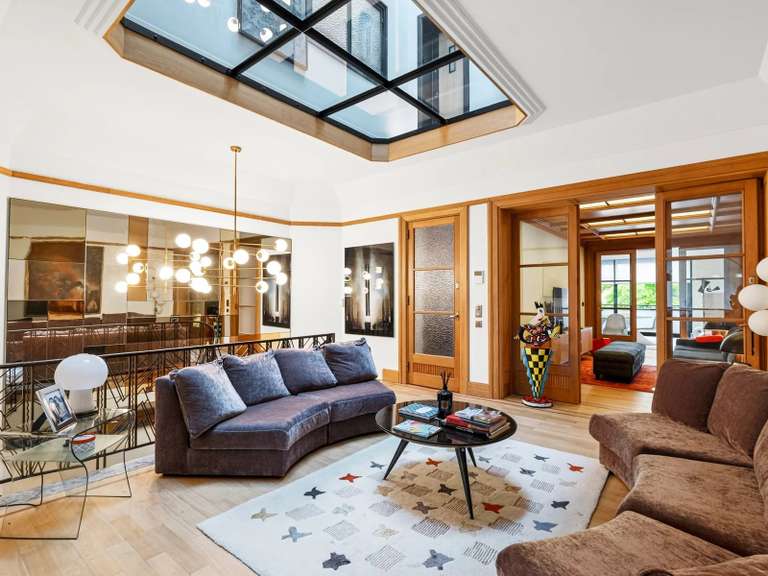 Maison Ixelles - 6 chambres - 606m²