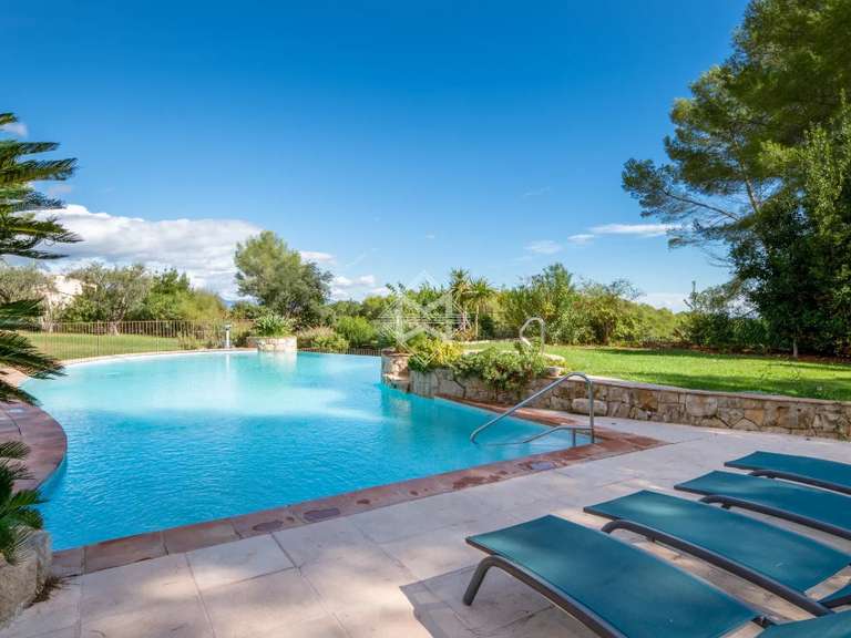 Maison Le Rouret - 4 chambres - 344m²