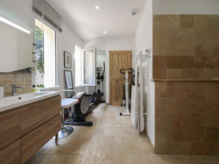 Maison Uzès - 4 chambres - 226m²