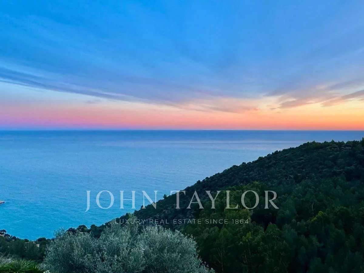 Terrain Èze