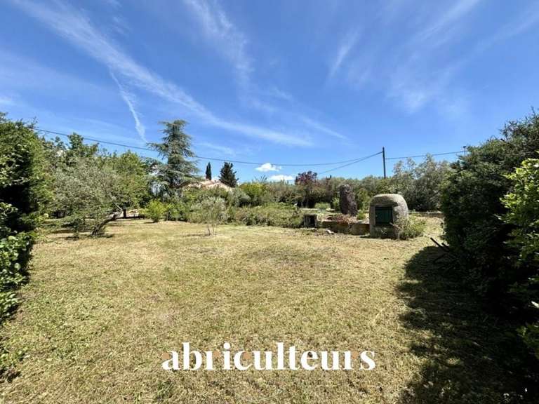Terrain Aix-en-Provence - 664m²
