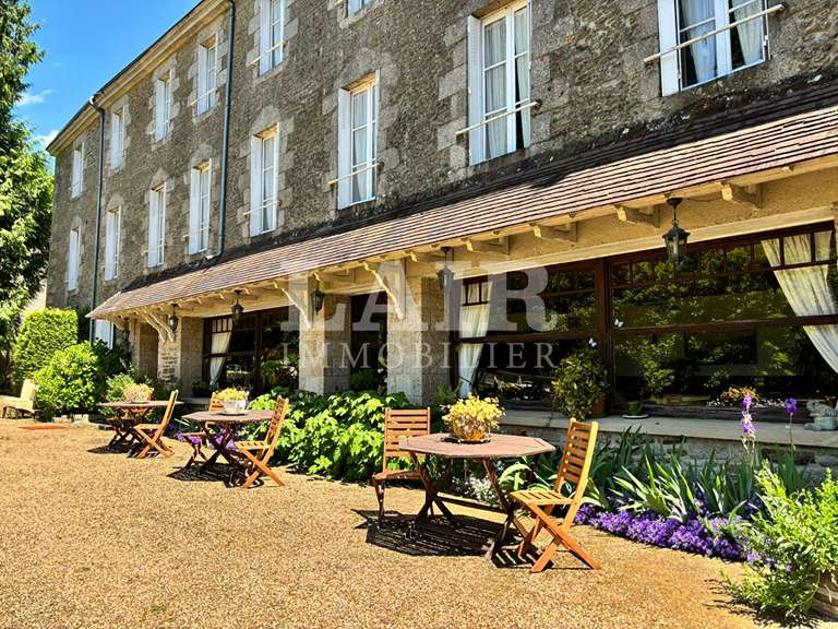 Propriété Saint-Denis-sur-Sarthon - 20 chambres - 1020m²