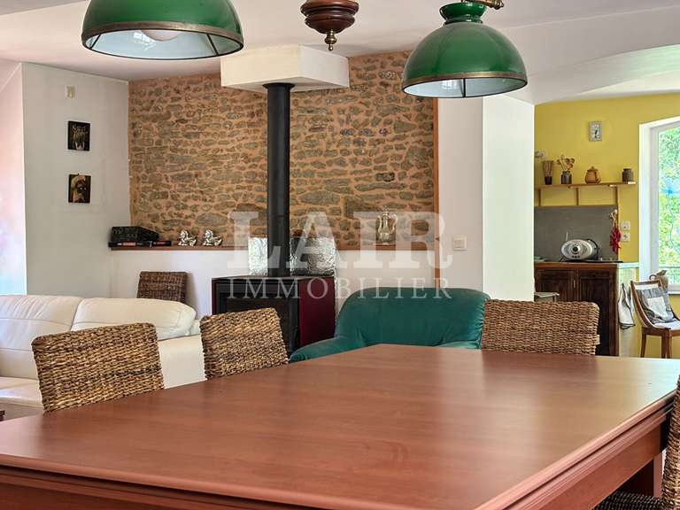 Propriété Saint-Denis-sur-Sarthon - 20 chambres - 1020m²