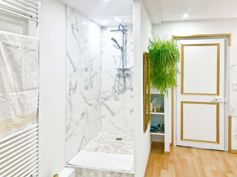 Propriété Assigny - 8 chambres - 390m²