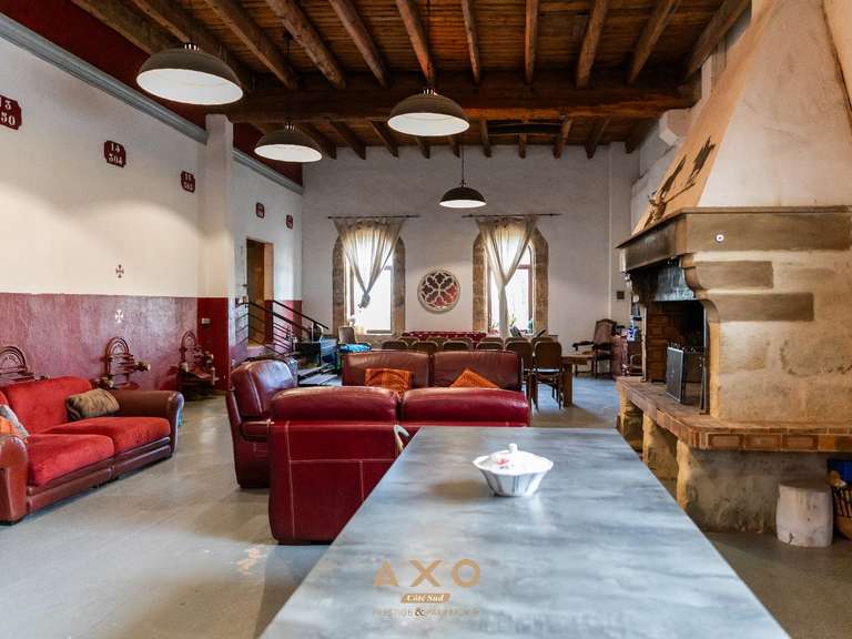 Propriété Aimargues - 4 chambres - 260m²