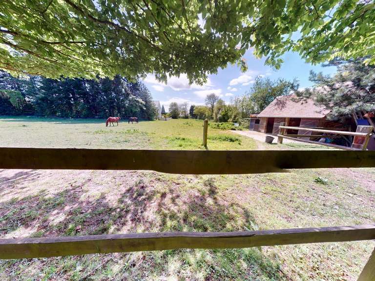 Propriété Amfreville - 5 chambres - 430m²