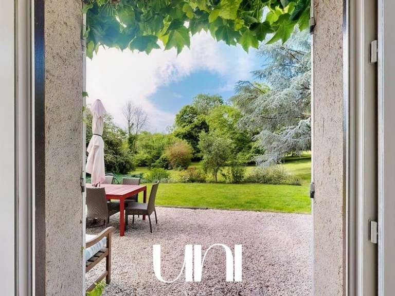 Propriété Beaufour - 3 chambres - 105m²