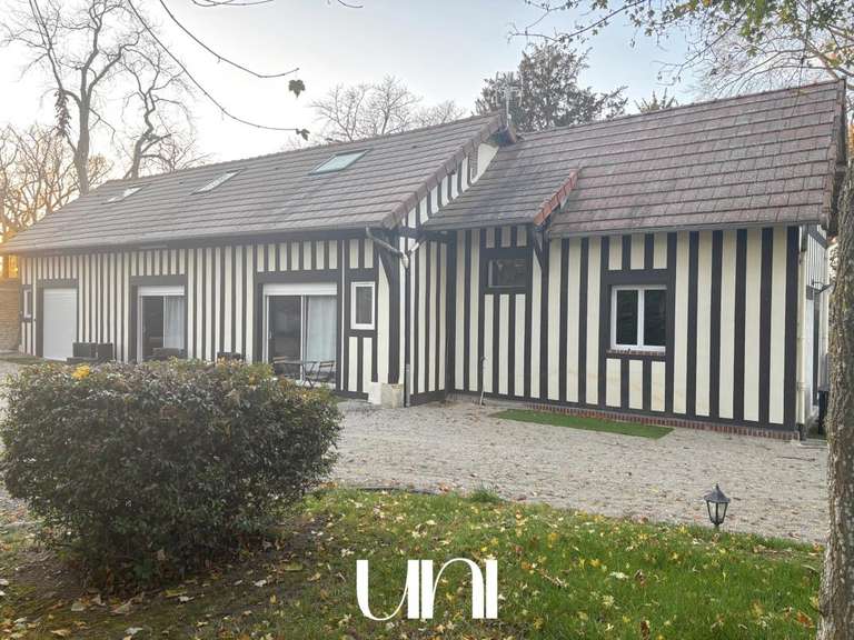 Propriété Saint-Pierre-en-Auge - 11 chambres - 700m²