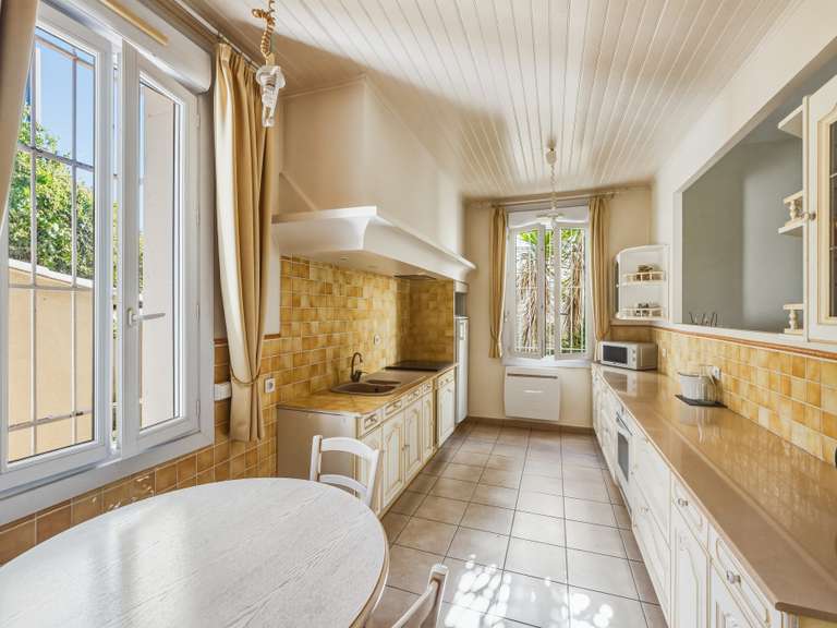 Propriété avec Vue sur mer Saint-Raphaël - 3 chambres - 120m²