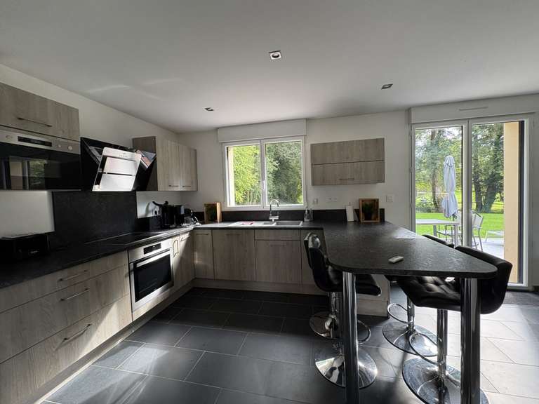 Propriété Saint-Étienne-la-Thillaye - 7 chambres - 410m²