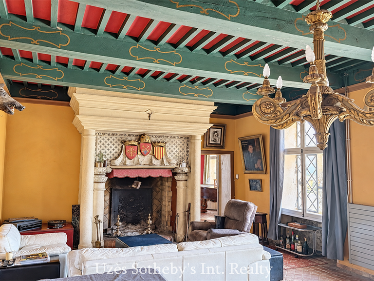 Château Pont-Saint-Esprit - 7 chambres - 385m²