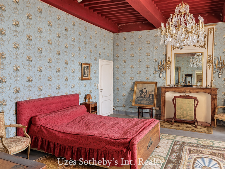 Château Pont-Saint-Esprit - 7 chambres - 385m²