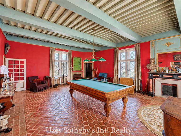 Château Pont-Saint-Esprit - 7 chambres - 385m²